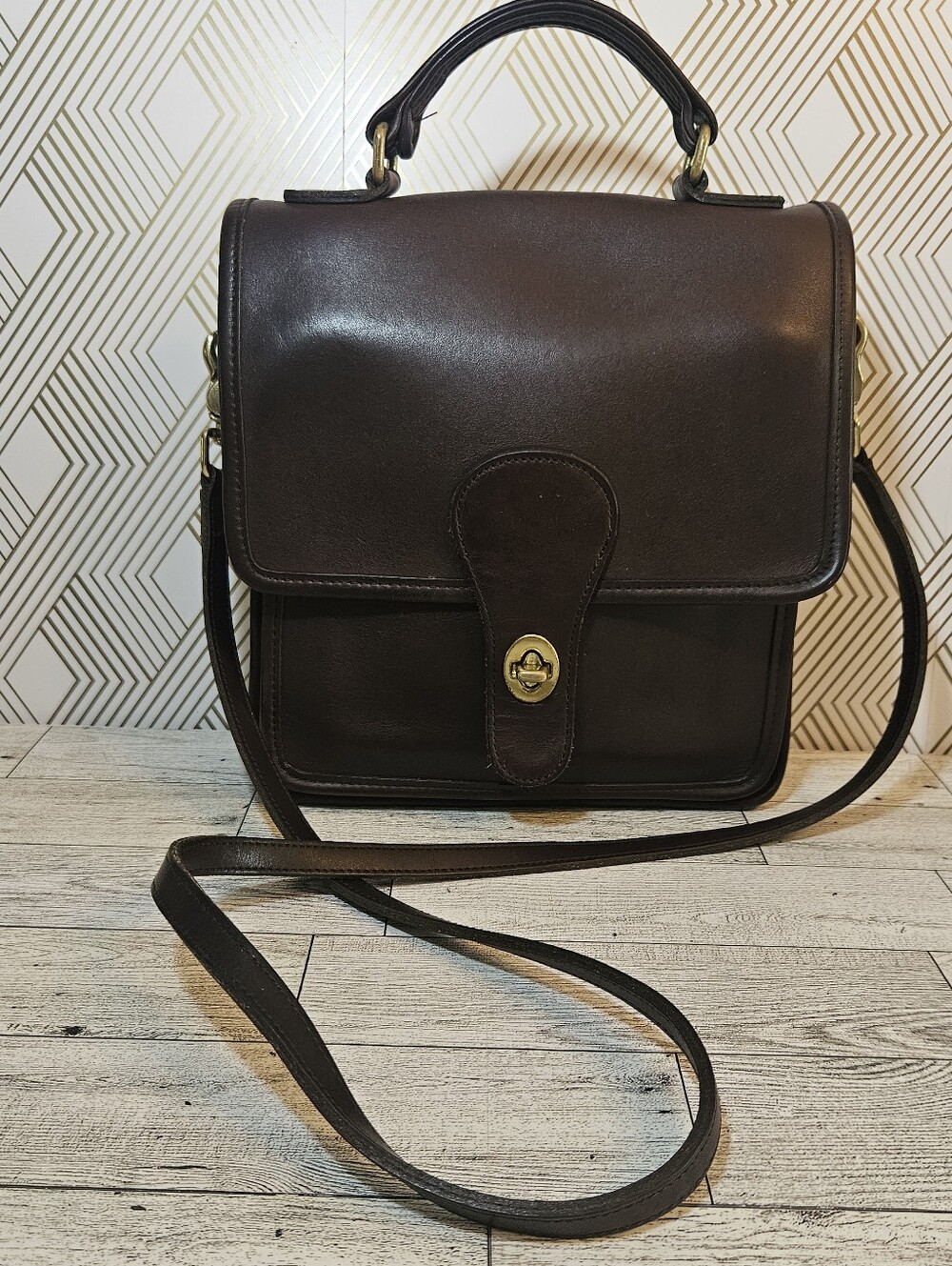 Vintage Coach Mahogany Brown Station Bag 1999 Top Handle Cross Body Made in USA